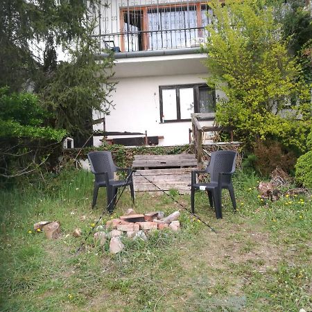Holiday House Cervena Veza Пьештяни Экстерьер фото